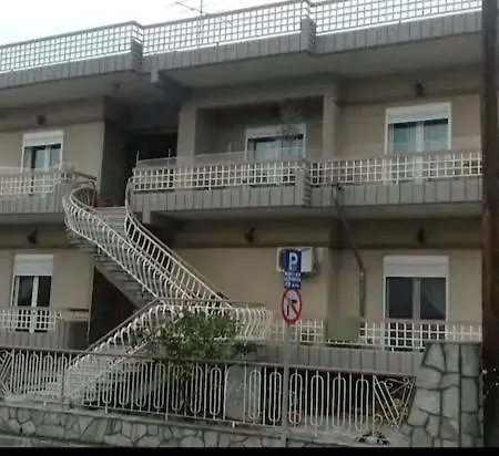 φανταστικός χώρος δίπλα στον μύλο ξωτικών Διαμέρισμα Τρίκαλα